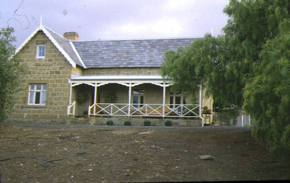 1 holy trinity anglican church merrawarp road ceres vicarage front view