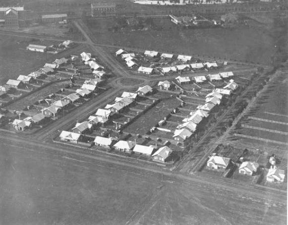45853 War Service Homes Precinct