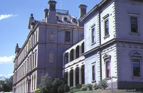 xavier college kew west wing front elevation