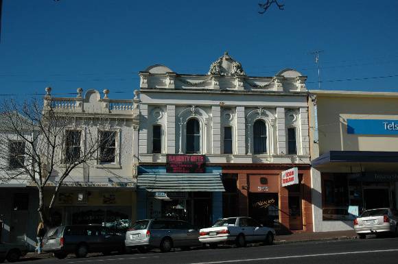 215 Moorabool Street, Geelong