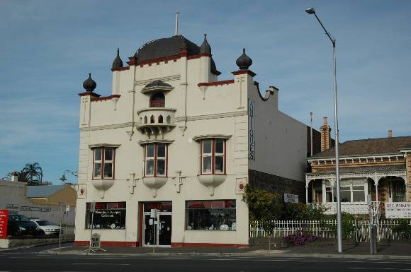 18 Ryrie Street, Geelong
