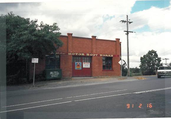 22590 Motor Body Works - 133 James Street, Templestowe