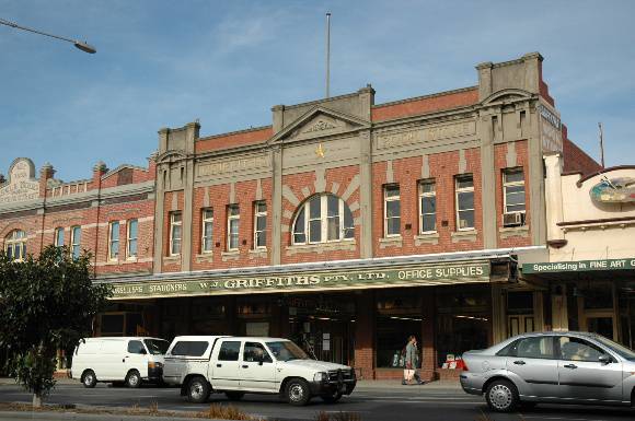 96 Ryrie Street, Geelong