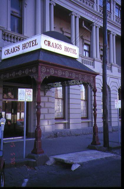 craig's royal hotel ballarat verandah entrance