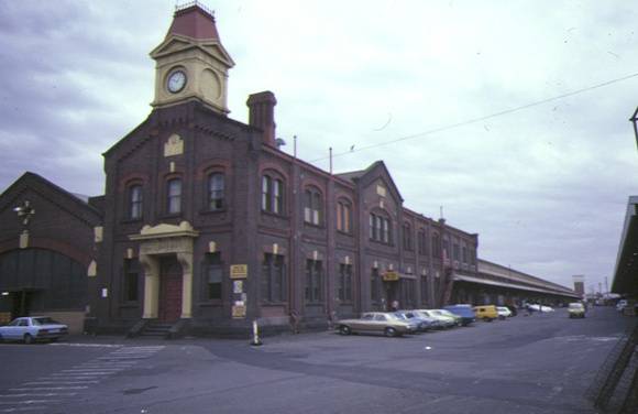 number 3 goods shed & offices flinders street extension melbourne side elevation jan1985