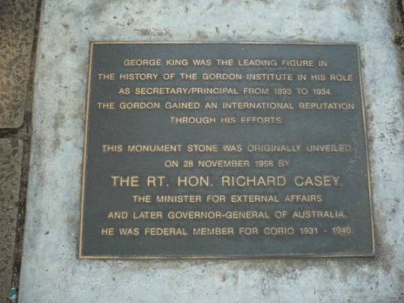 Johnstone Park   King George Memorial Statue   Plaque   1