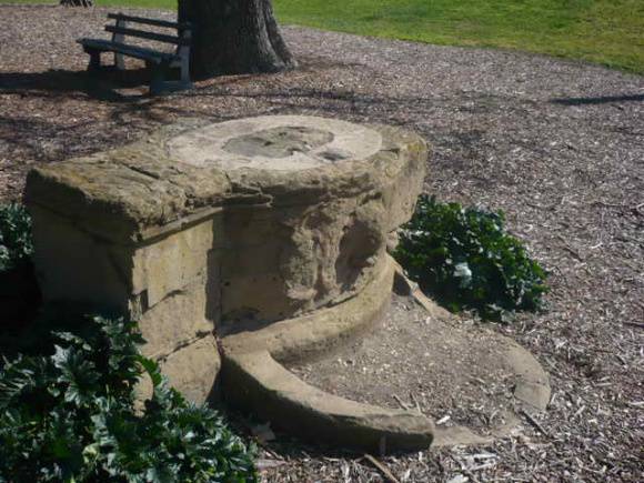 Johnstone Park   Stitt Jenkins Memorial Fountain   2