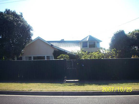 27 Flinders Parade  Barwon Heads VIC 3227