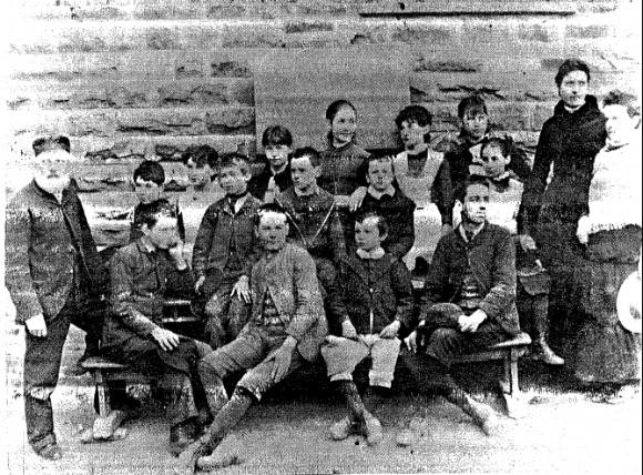 50 - Eltham Primary School Dalton St_05 - Old photograph showing headmaster David Clark and Pupils (ELHOC No.642) - Shire of Eltham Heritage Study 1992