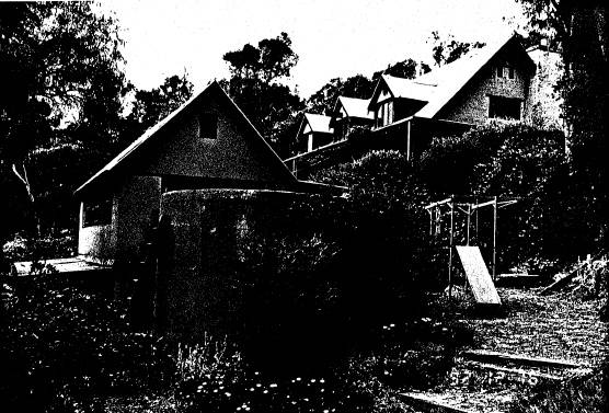 53 - Adobe residence and Batemans Studio 57 Dodd St - Shire of Eltham Heritage Study 1992