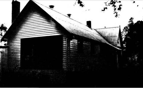162 - Panton Hill Primary Schoool and Memorial Bell 02 - Shire of Eltham Heritage Study 1992