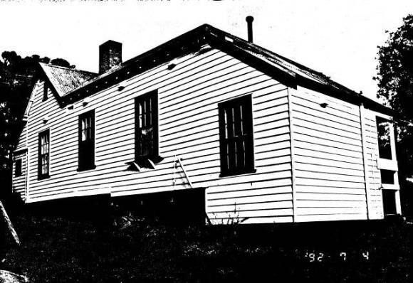 163 - Teachers Residence at State School 1134 03 - Shire of Eltham Heritage Study 1992
