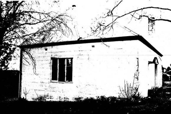 182 - Residence Studio 30 Lavender Park Rd 02 - Shire of Eltham Heritage Study 1992
