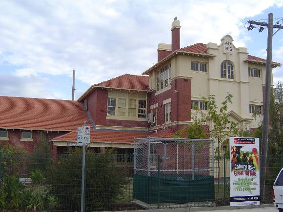 158-87 Reynard St. Coburg