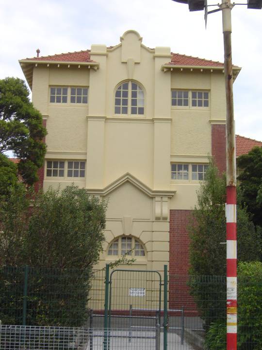 158-87 Reynard St. Coburg