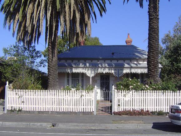 210 Glenlyon Rd. East Brunswick