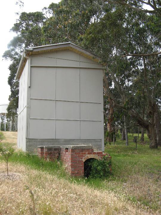 Westerfield_drying shed & furnace_KJ_Dec 08