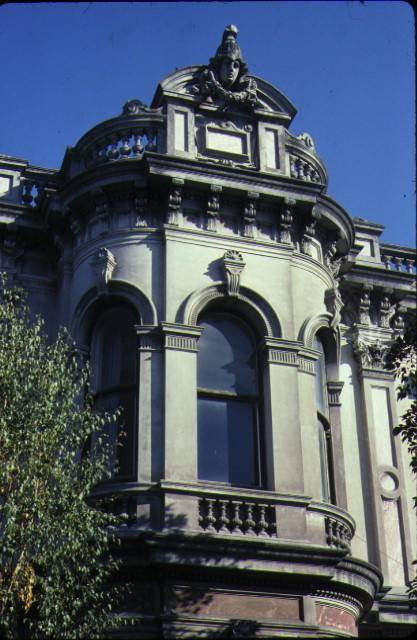 labassa caufield external windows