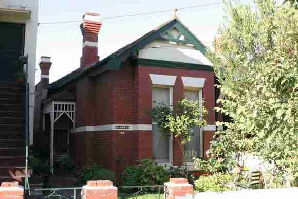 princes hill bowen crescent princes hill bowen crescent 16