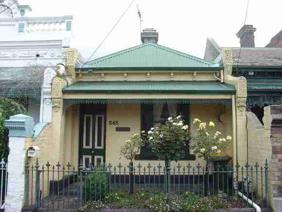 carlton north station street carlton north station street 545
