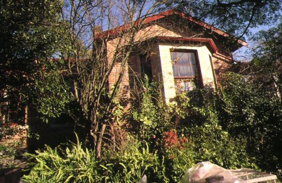 1 charterisville ivanhoe east facade