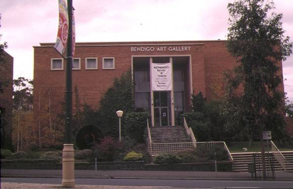 1 bendigo art gallery view street bendigo front entrance