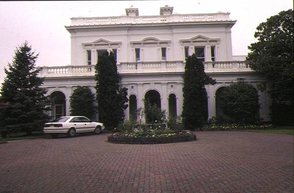 1 tara berwick street camberwell front view