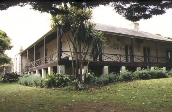 1 warringah mercer street queenscliff front view oct1995