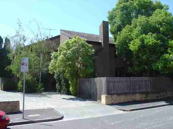 carlton north earl street carlton north earl street 2-10 unit 4
