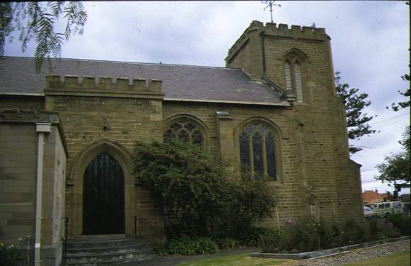 christ church mckillop street geelong church entrance side view
