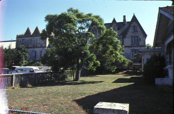 former geelong grammar school maud street geelong front and grounds