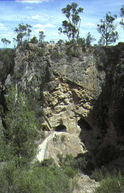 1 whroo gold puddler cliff face