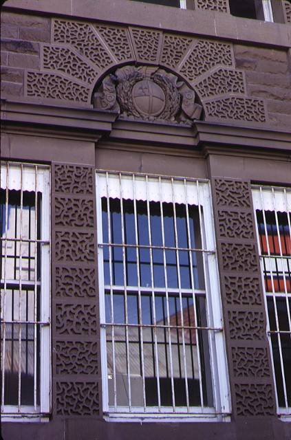 former es&a bank malop street geelong detail external window