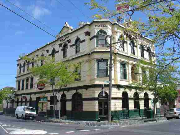 clifton hill spensley street clifton hill spensley street 35-35a