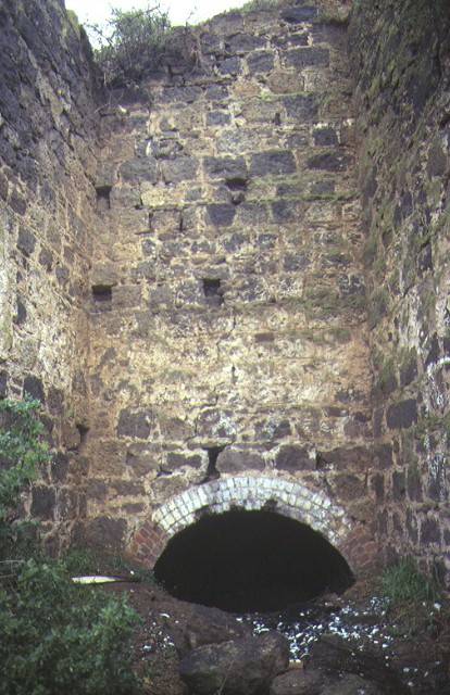 lime4 kiln complex limeburners point geelong kiln detail