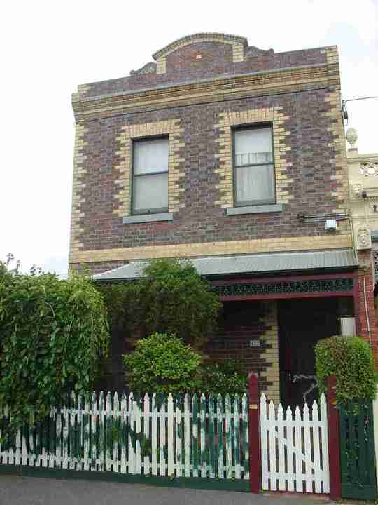 carlton north station street carlton north station street 472