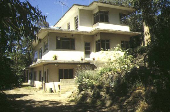 1 former naughton house & factory hutchinson avenue warrandyte side elevation
