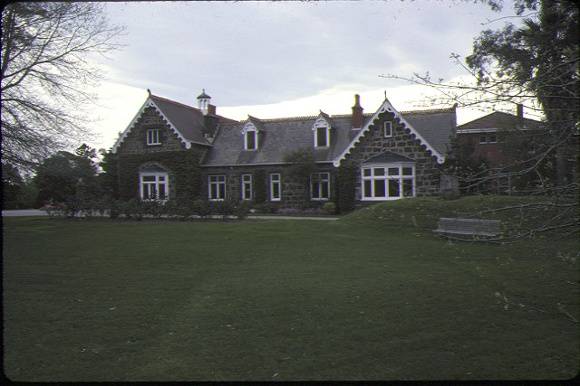 1 invergowrie hawthorn front view