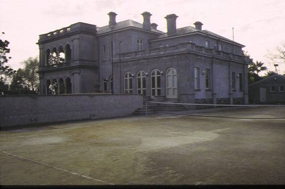 ross house kew rear view