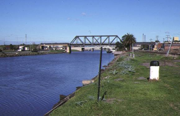 1 saltwater river crossing site & footscray wharves precinct maribyrnong river foreshore aug1988