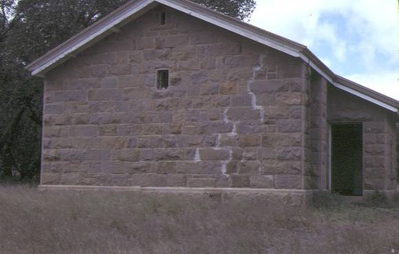 heathcote powder magazine end view nov1984