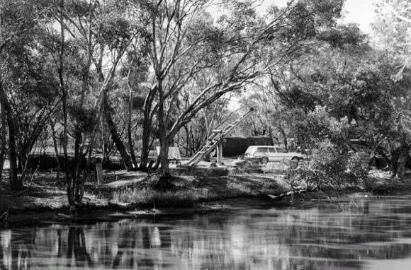 1 reudins eucalyptus distillery bendigo tennyson road bendigo view from water