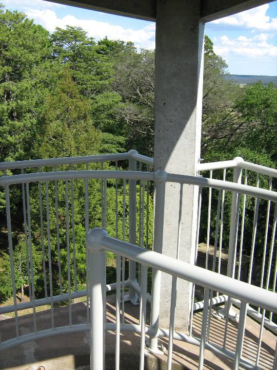 Pioneers' Memorial Tower views _ Daylesford Botanic Gardens_01/09/08_ WD 