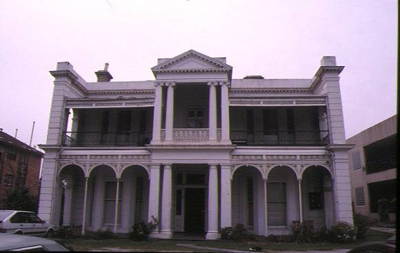 1 the presbyterian manse barkley street st kilda front view