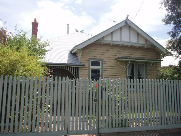 207 McKillop St, Geelong East