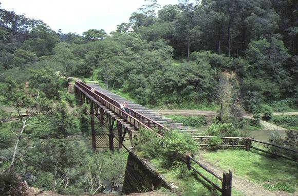 1 bruntons bridge thomson river narracan front view 1983