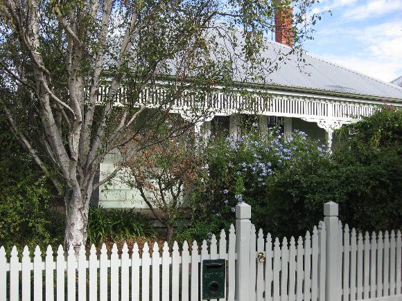 Chewton - 27 Carnarvon Street, Brunswick,