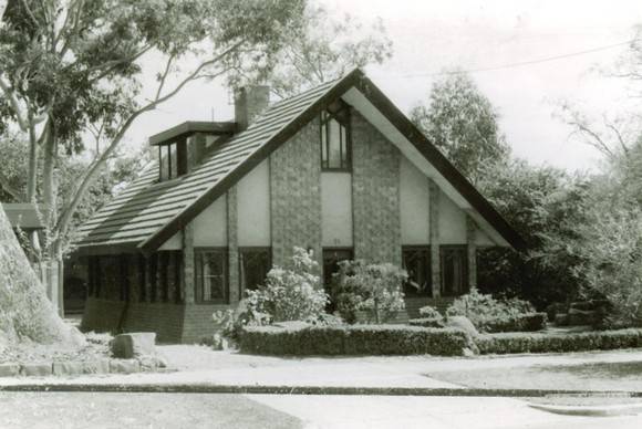 B2937 21 Glenard Drive