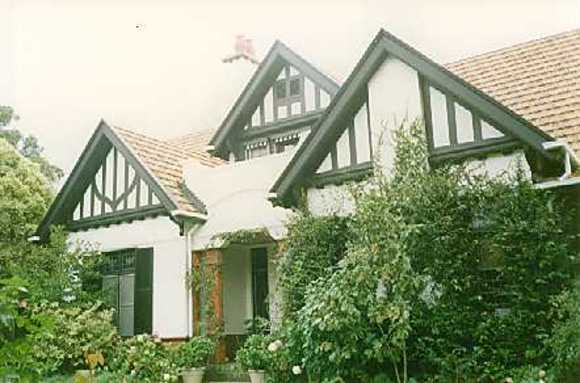 B6159 Heald Lawn