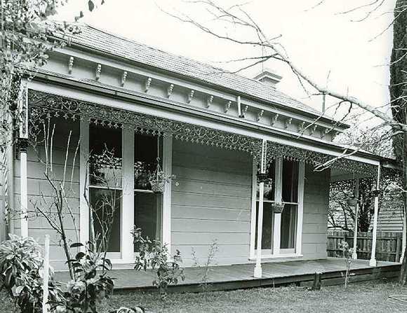 B4590 Frederick McCubbin House